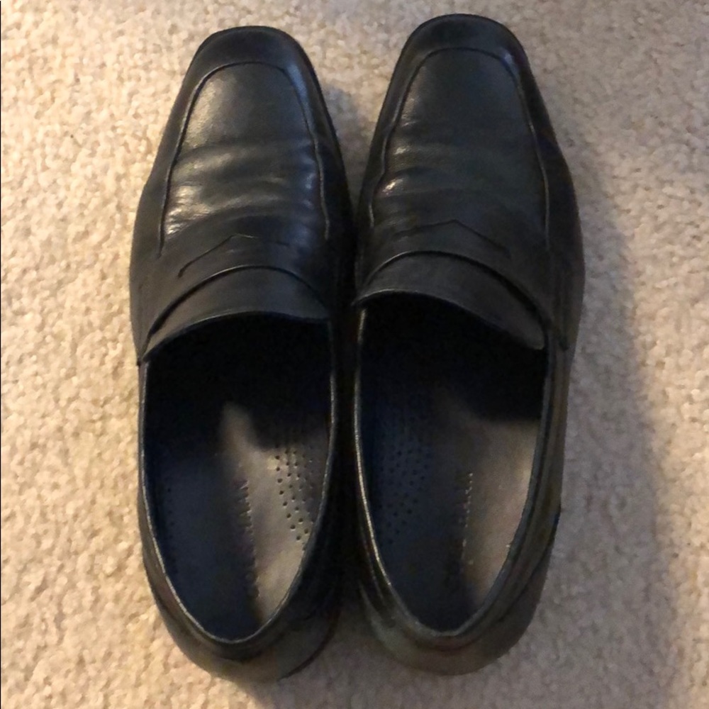 COLE HAAN  LOAFER SIZE 9.5